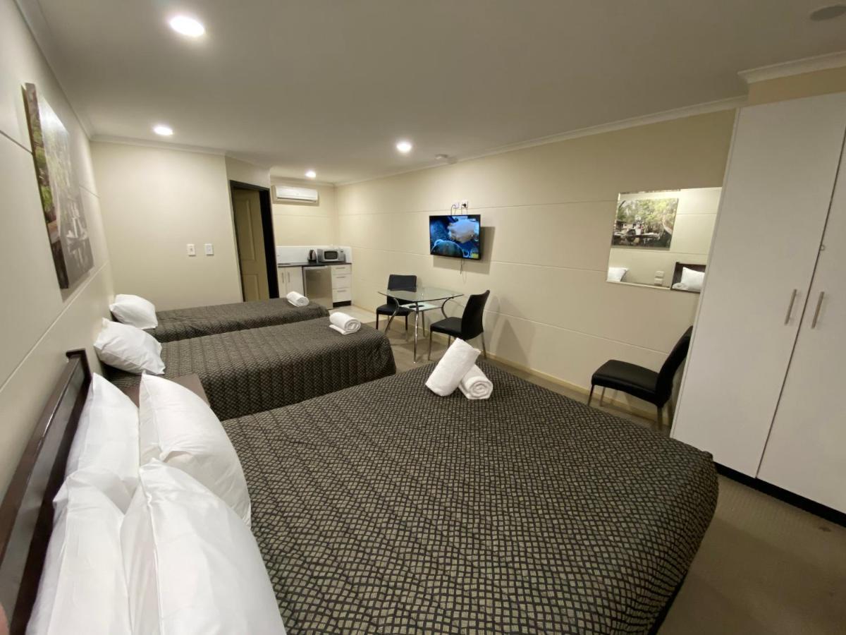 Balranald Club Motel Luaran gambar