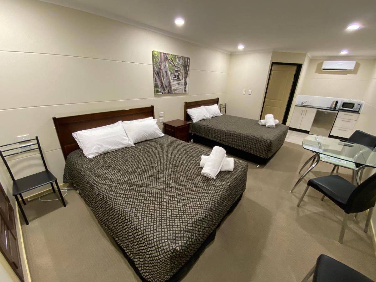 Balranald Club Motel Luaran gambar