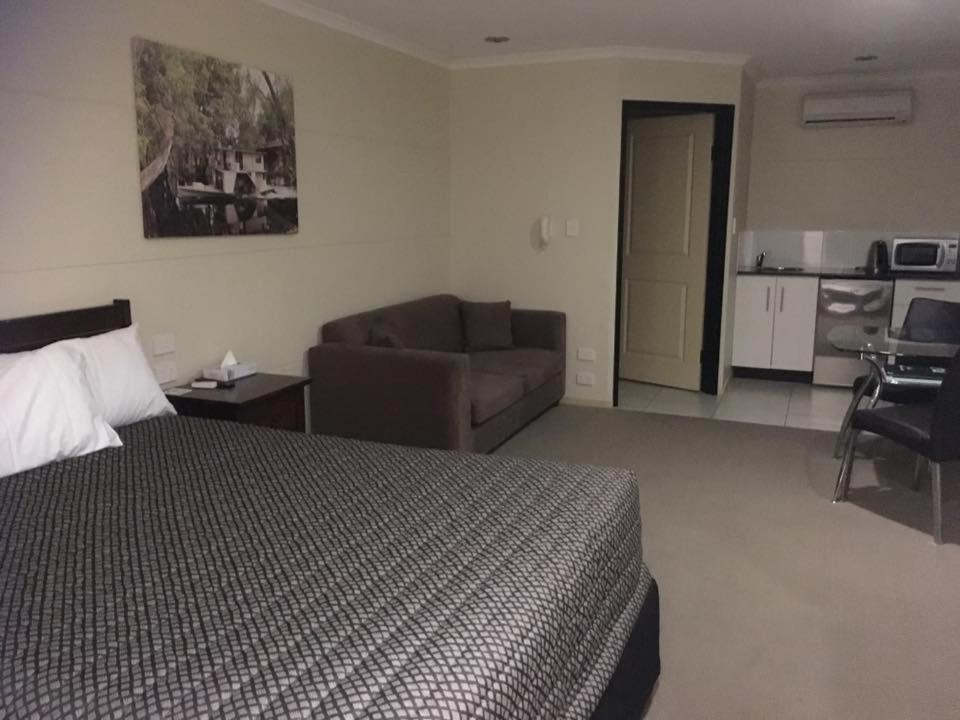 Balranald Club Motel Luaran gambar