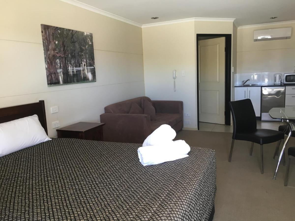 Balranald Club Motel Luaran gambar